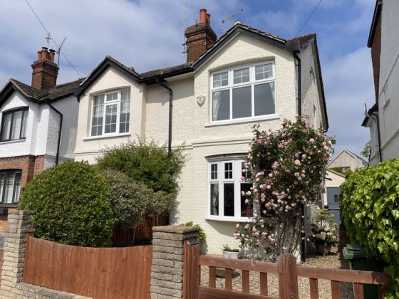 View Full Details for Vale Road, Claygate
