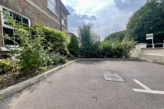 Images for Portsmouth Road, Thames Ditton EAID:MatthewPierce BID:Matthew Pierce