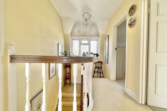 Images for Stevens Lane, Esher EAID:MatthewPierce BID:Matthew Pierce