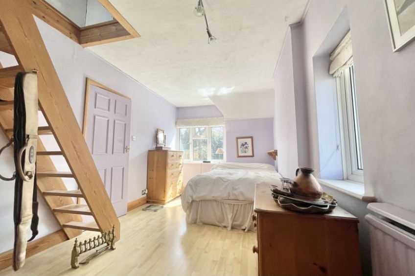 Images for Stevens Lane, Esher