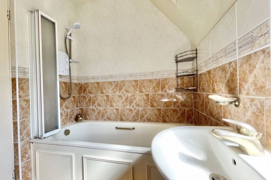 Images for Stevens Lane, Esher EAID:MatthewPierce BID:Matthew Pierce