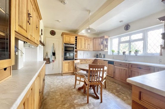 Images for Stevens Lane, Esher EAID:MatthewPierce BID:Matthew Pierce