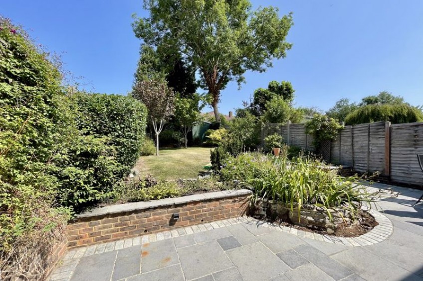 Images for Simmil Road, Esher