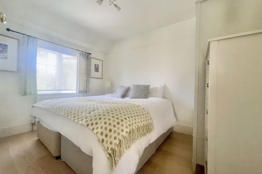 Images for Simmil Road, Esher
