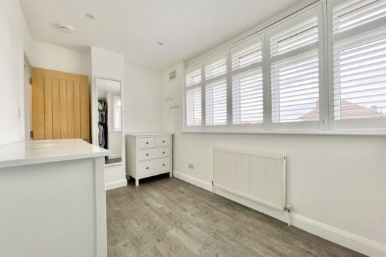 Images for Cedarcroft Road Chessington EAID:MatthewPierce BID:Matthew Pierce