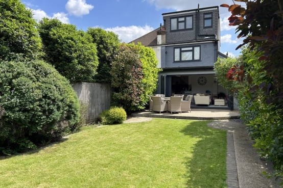 Images for Cedarcroft Road Chessington EAID:MatthewPierce BID:Matthew Pierce