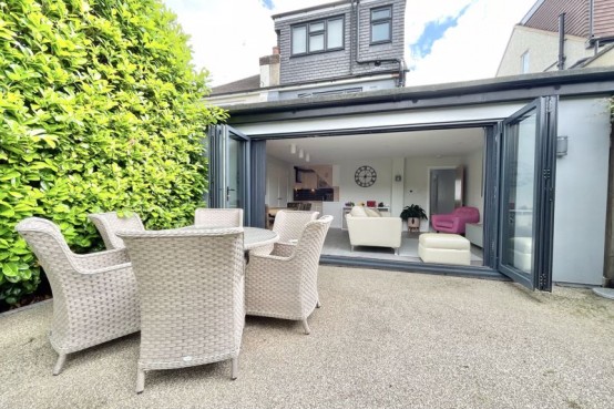 Images for Cedarcroft Road Chessington EAID:MatthewPierce BID:Matthew Pierce