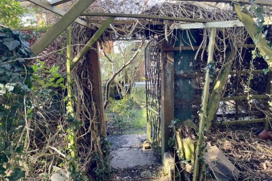 Images for Foxwarren, Esher EAID:MatthewPierce BID:Matthew Pierce