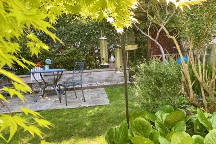 Images for Foxwarren, Esher