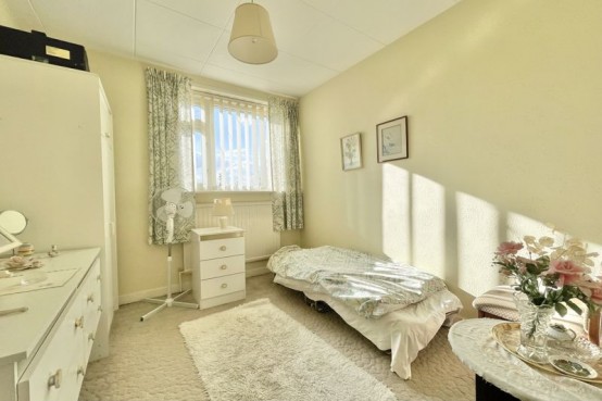 Images for Raymond Way, Esher EAID:MatthewPierce BID:Matthew Pierce