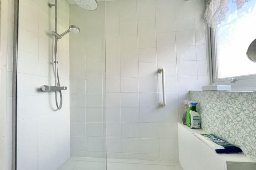 Images for Raymond Way, Esher