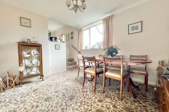Images for Raymond Way, Esher EAID:MatthewPierce BID:Matthew Pierce