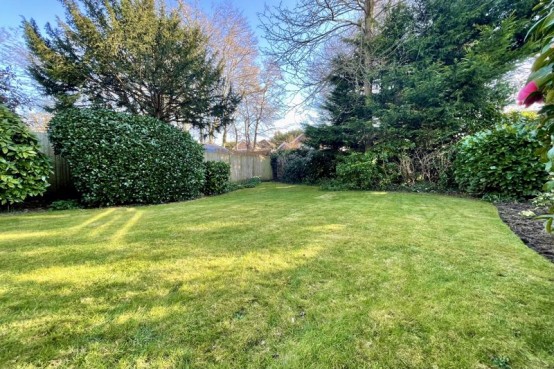 Images for Hermitage Close, Esher EAID:MatthewPierce BID:Matthew Pierce