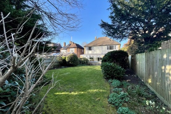 Images for Hermitage Close, Esher EAID:MatthewPierce BID:Matthew Pierce