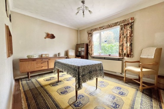 Images for Hermitage Close, Esher EAID:MatthewPierce BID:Matthew Pierce