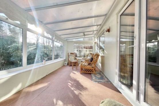Images for Hermitage Close, Esher EAID:MatthewPierce BID:Matthew Pierce
