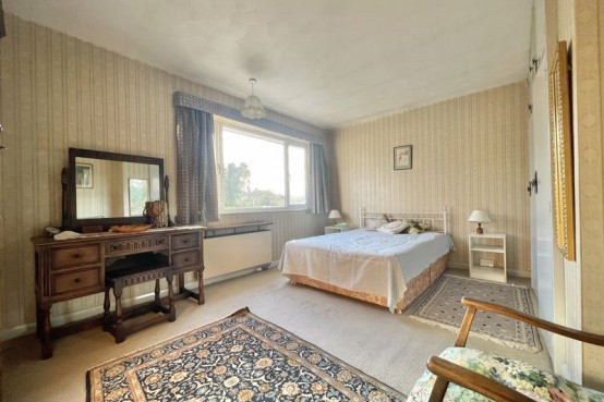 Images for Hermitage Close, Esher EAID:MatthewPierce BID:Matthew Pierce
