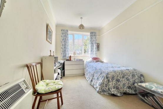Images for Albany Crescent, Esher EAID:MatthewPierce BID:Matthew Pierce