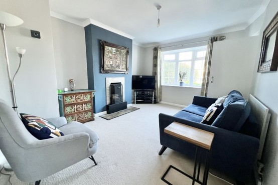 Images for Telegraph Lane, Esher EAID:MatthewPierce BID:Matthew Pierce