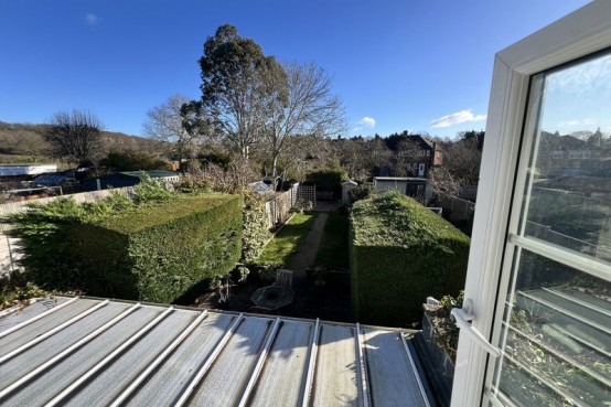 Images for Telegraph Lane, Esher EAID:MatthewPierce BID:Matthew Pierce