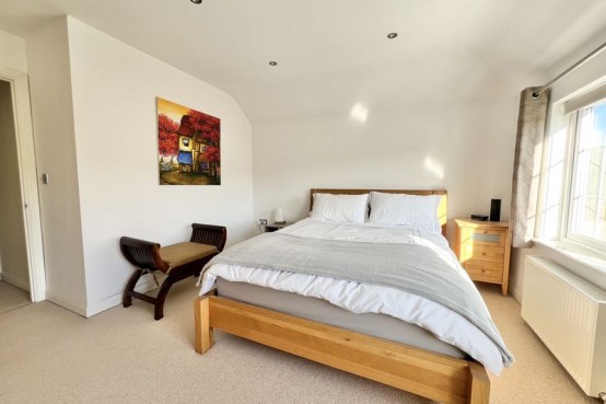 Images for Telegraph Lane, Esher EAID:MatthewPierce BID:Matthew Pierce