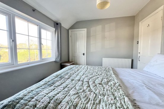 Images for Telegraph Lane, Esher EAID:MatthewPierce BID:Matthew Pierce