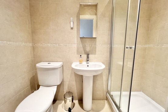 Images for Telegraph Lane, Esher EAID:MatthewPierce BID:Matthew Pierce