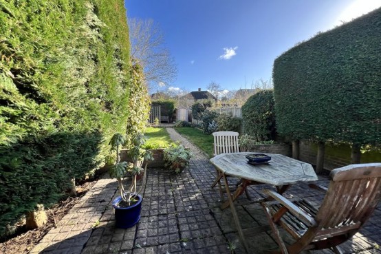 Images for Telegraph Lane, Esher EAID:MatthewPierce BID:Matthew Pierce