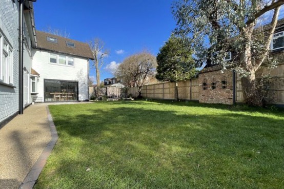 Images for Greenways, Esher EAID:MatthewPierce BID:Matthew Pierce