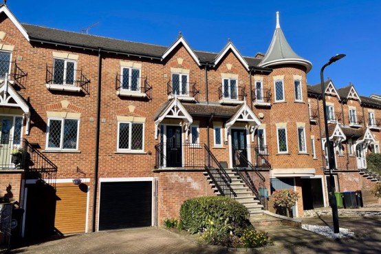 Images for Lynwood Road, Thames Ditton EAID:MatthewPierce BID:Matthew Pierce
