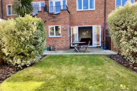 Images for Lynwood Road, Thames Ditton EAID:MatthewPierce BID:Matthew Pierce