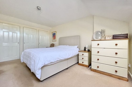 Images for Lynwood Road, Thames Ditton EAID:MatthewPierce BID:Matthew Pierce