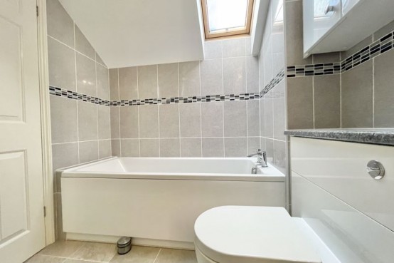 Images for Lynwood Road, Thames Ditton EAID:MatthewPierce BID:Matthew Pierce