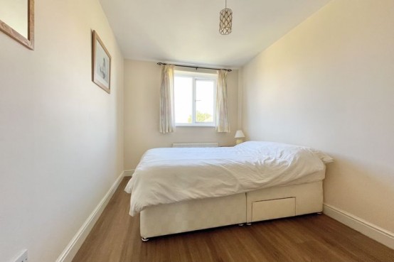 Images for Lynwood Road, Thames Ditton EAID:MatthewPierce BID:Matthew Pierce