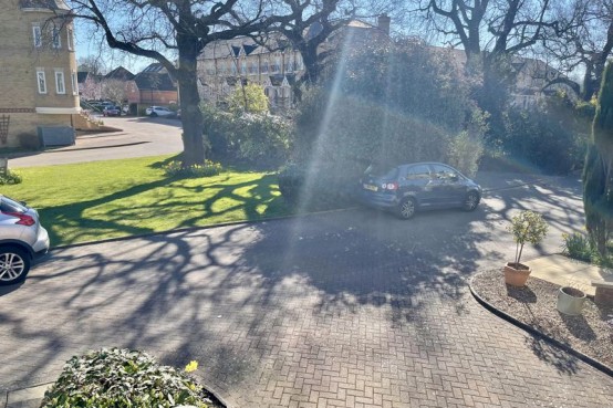 Images for Lynwood Road, Thames Ditton EAID:MatthewPierce BID:Matthew Pierce