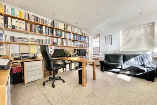 Images for Rosehill, Esher EAID:MatthewPierce BID:Matthew Pierce