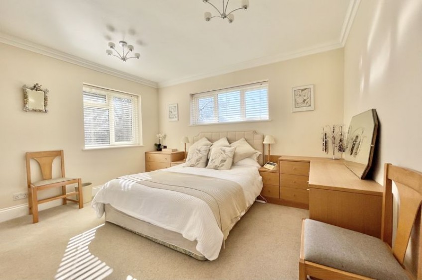 Images for Rosehill, Esher