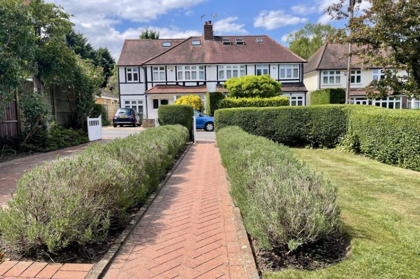 Images for Meadow Road, Esher