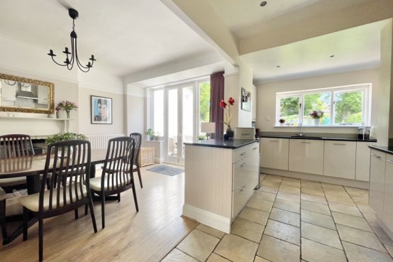 Images for Meadow Road, Esher EAID:MatthewPierce BID:Matthew Pierce