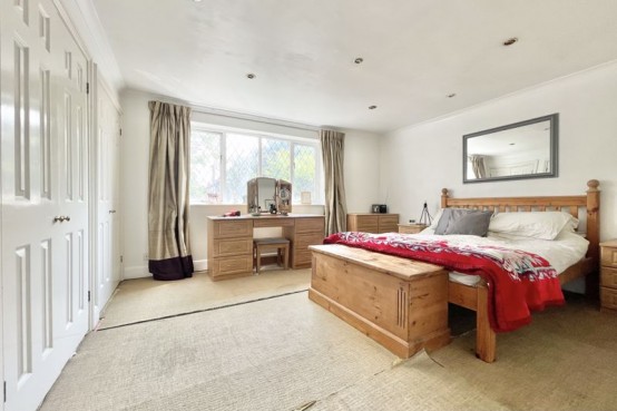 Images for St. Leonards Road, Esher EAID:MatthewPierce BID:Matthew Pierce