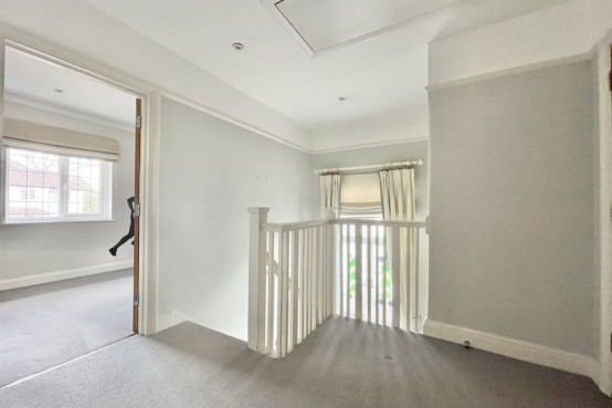 Images for Dalmore Avenue, Esher EAID:MatthewPierce BID:Matthew Pierce