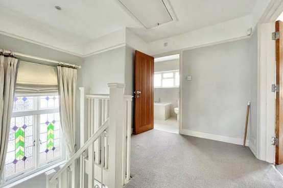 Images for Dalmore Avenue, Esher EAID:MatthewPierce BID:Matthew Pierce