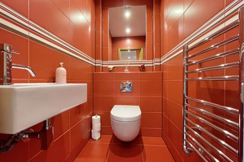 Images for Ruxley Ridge, Esher