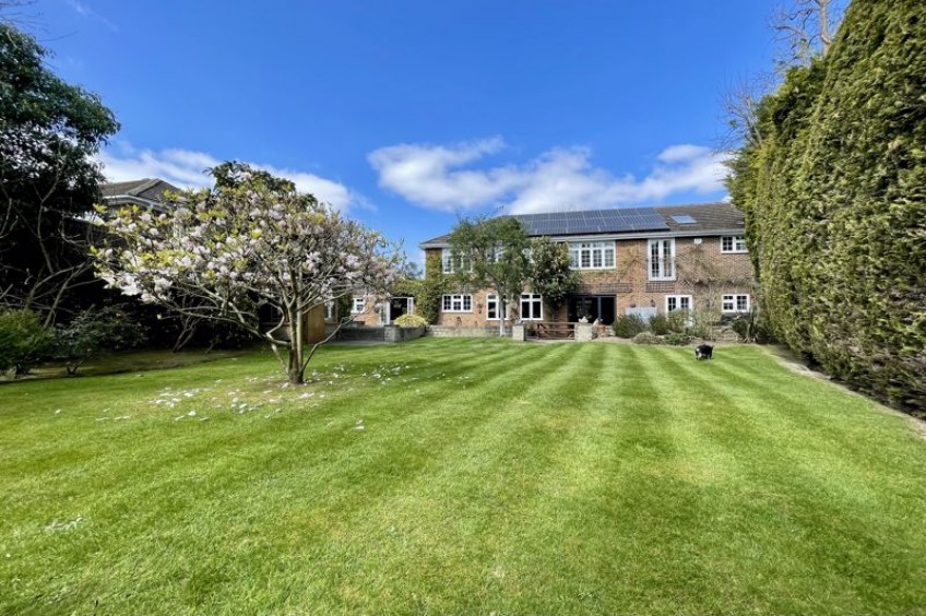 Images for Ruxley Ridge, Esher