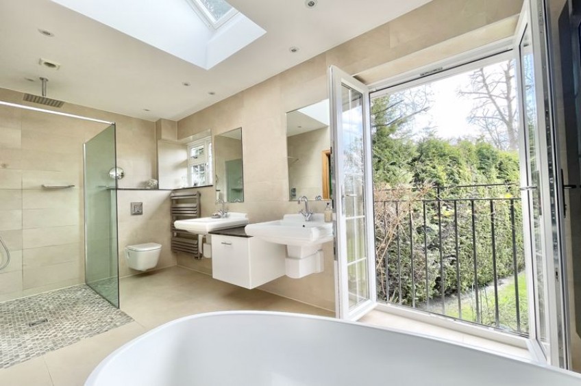 Images for Ruxley Ridge, Esher