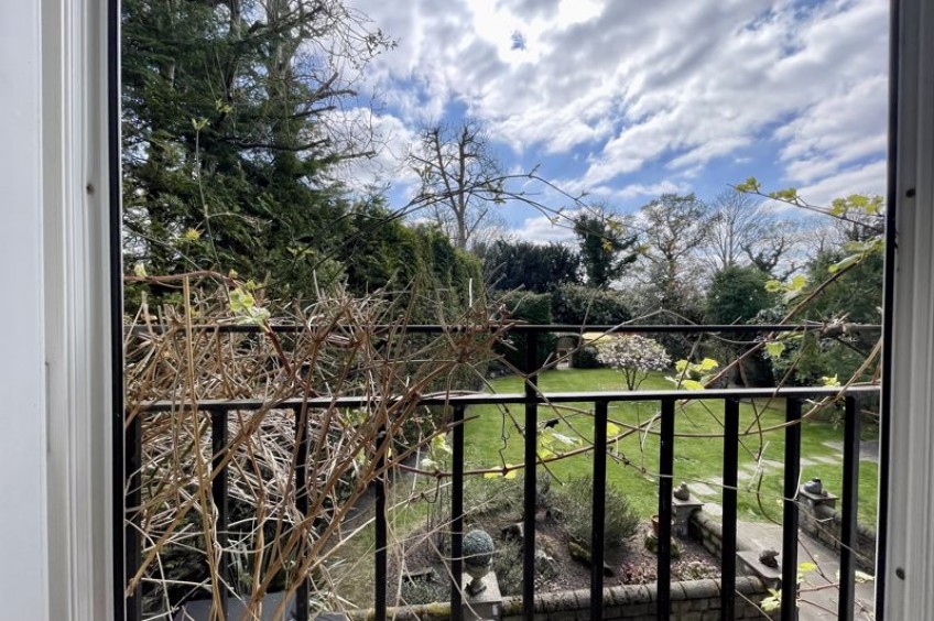 Images for Ruxley Ridge, Esher