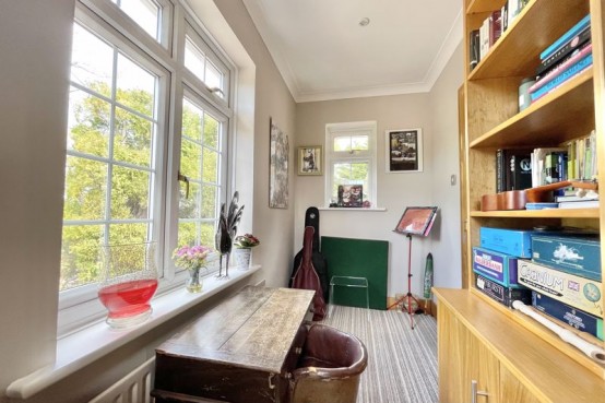 Images for Ruxley Ridge, Esher EAID:MatthewPierce BID:Matthew Pierce