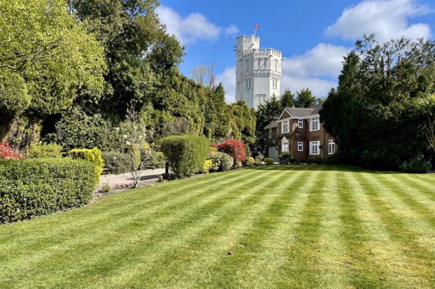 Images for Ruxley Ridge, Esher