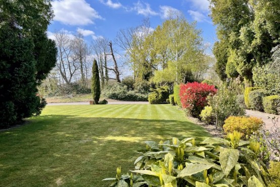 Images for Ruxley Ridge, Esher EAID:MatthewPierce BID:Matthew Pierce
