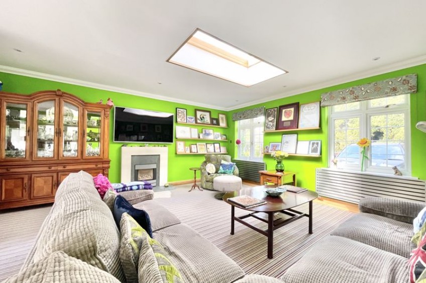 Images for Ruxley Ridge, Esher